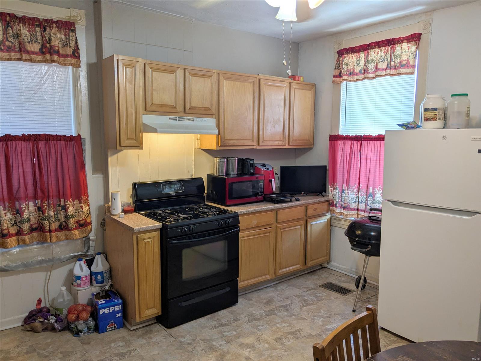 4637 Oregon Avenue St. Louis, MO 63111 - Photo 19 of 33