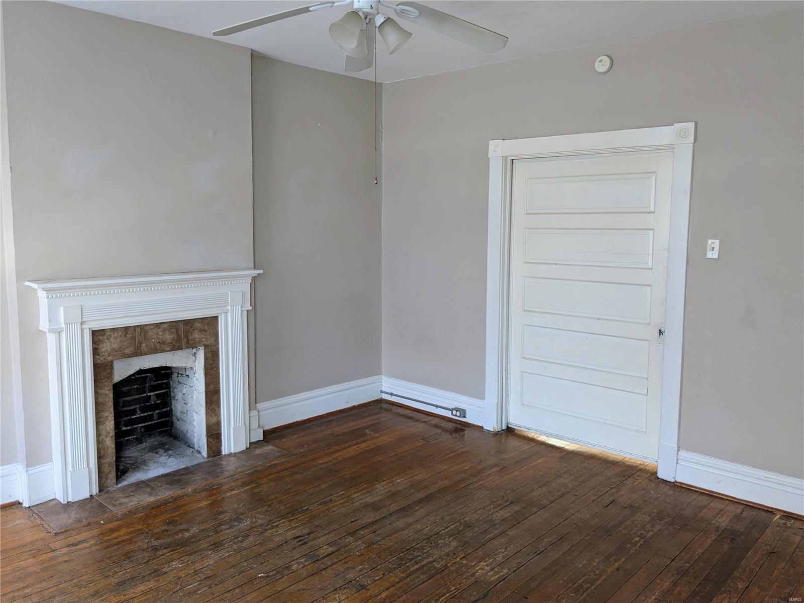 4637 Oregon Avenue St. Louis, MO 63111 - Photo 2 of 33