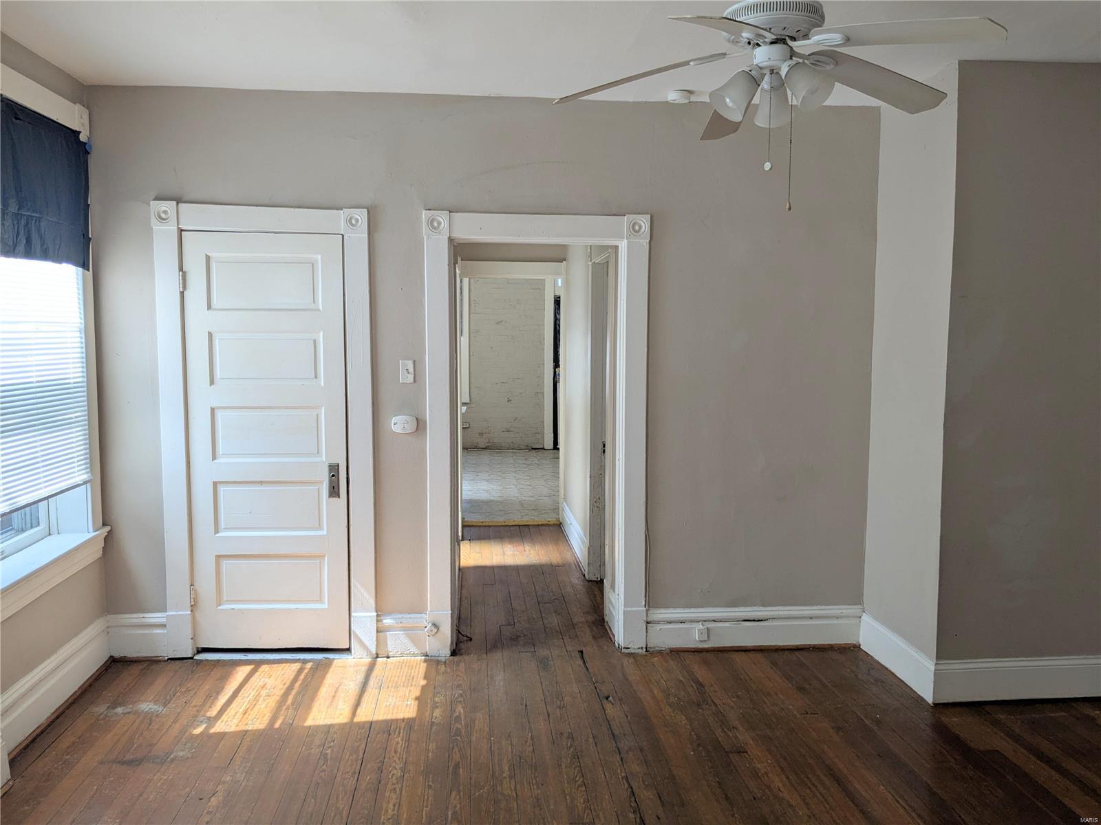 4637 Oregon Avenue St. Louis, MO 63111 - Photo 6 of 33