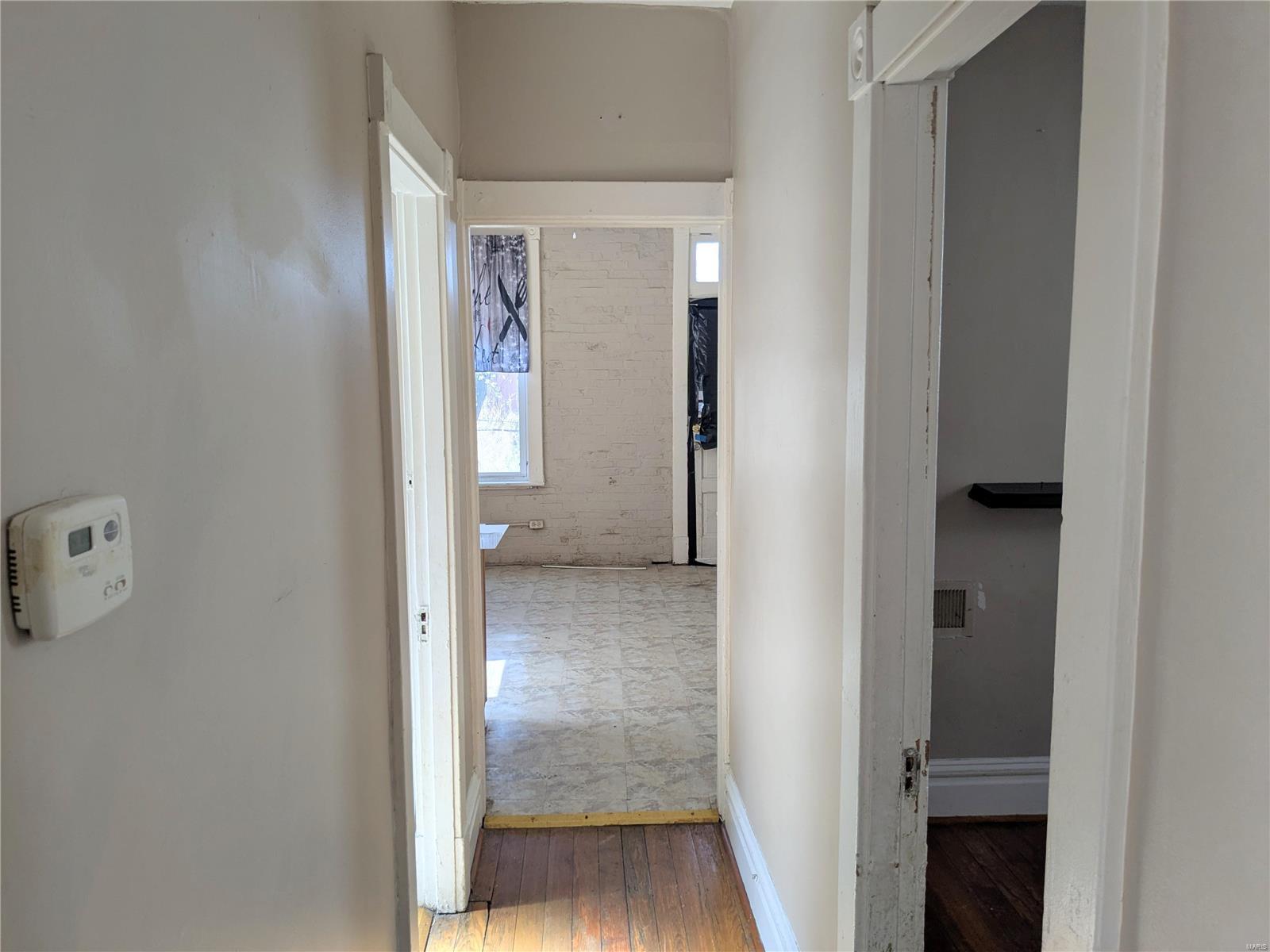 4637 Oregon Avenue St. Louis, MO 63111 - Photo 7 of 33