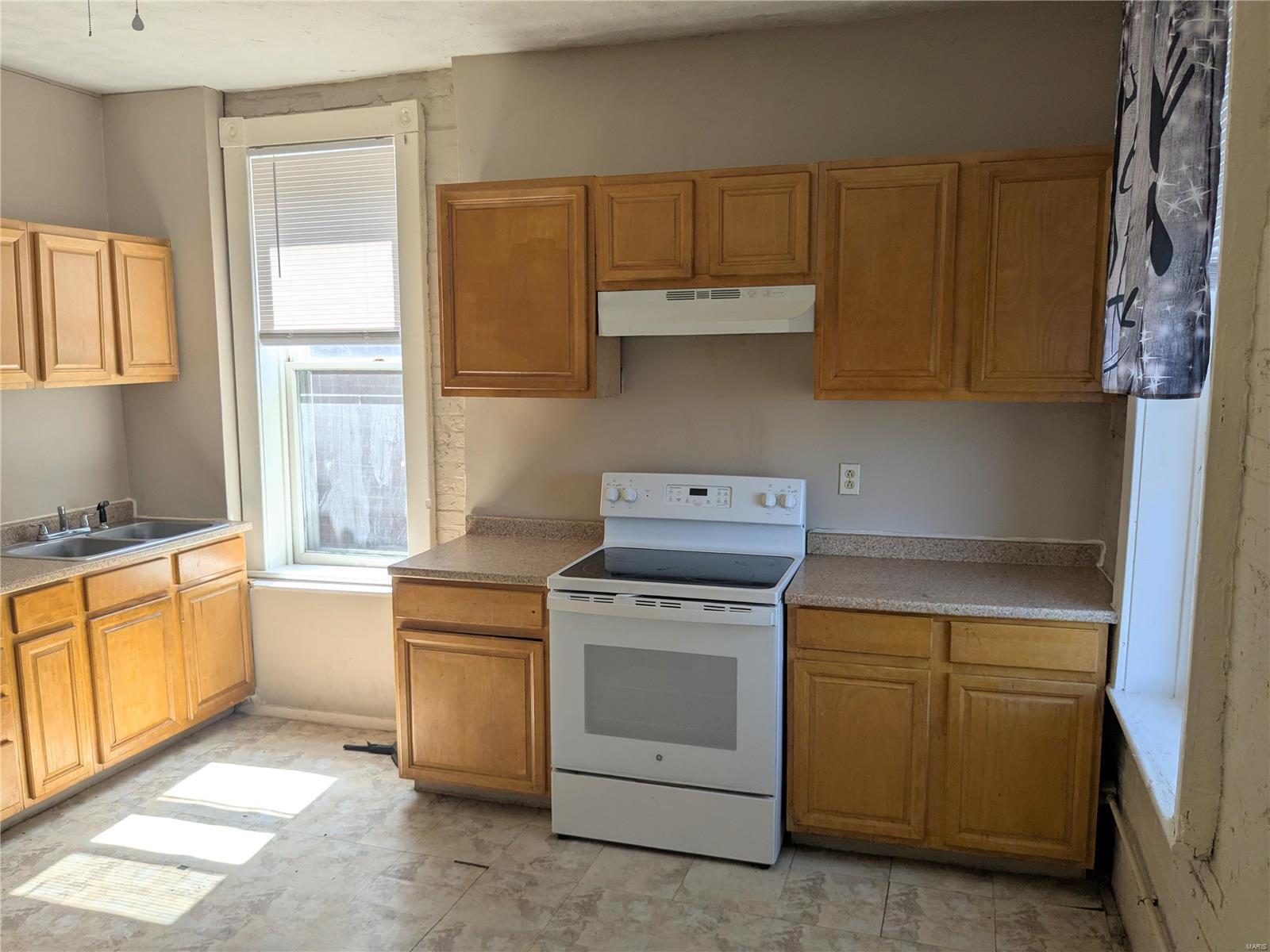 4637 Oregon Avenue St. Louis, MO 63111 - Photo 10 of 33