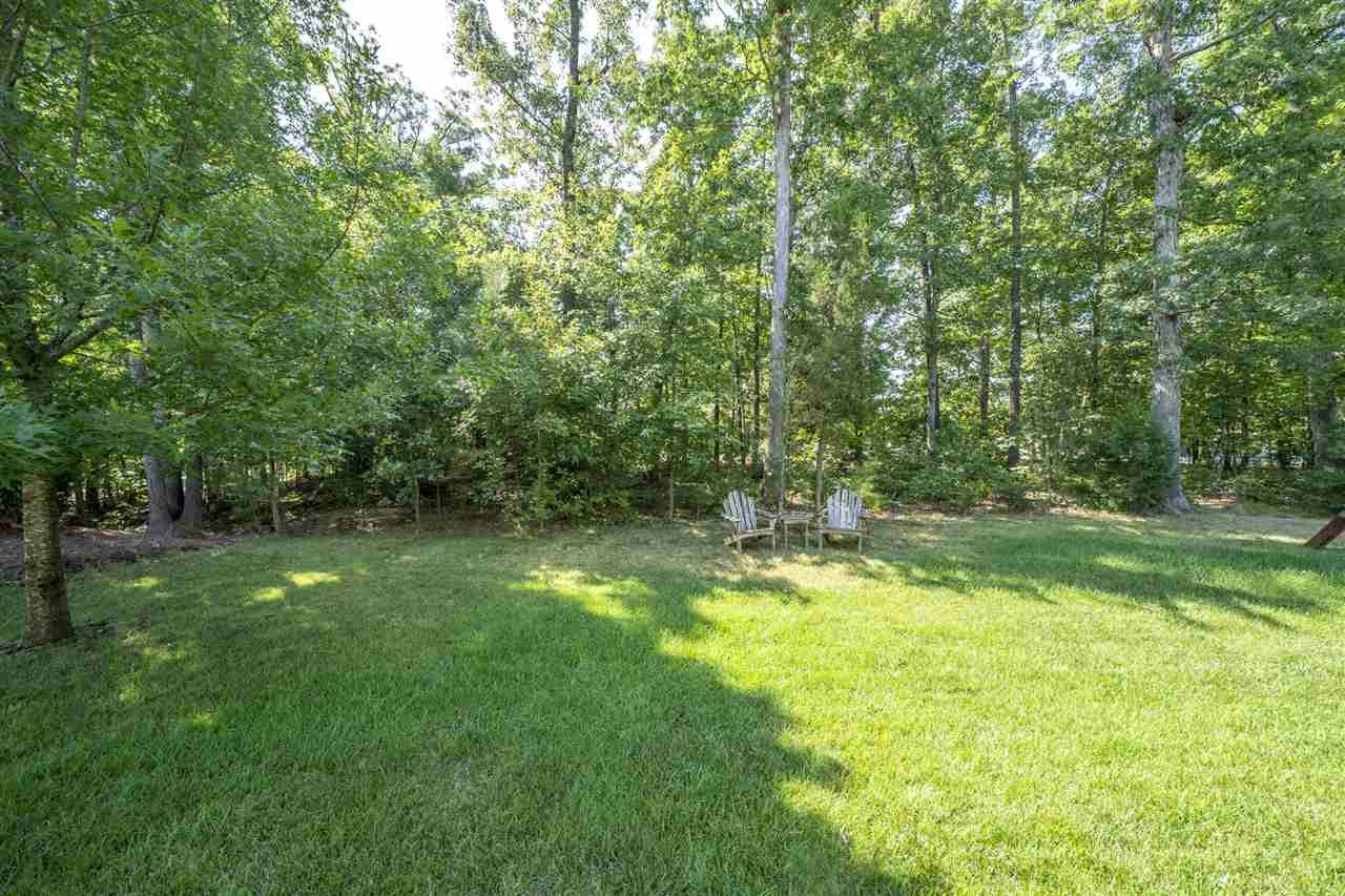 401 Rensford Place Cary, NC 27513 - Photo 29 of 30 Backyard