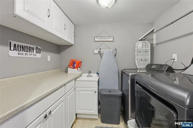 $899,000 | 124 Lee Street, Elmwood Park, NJ 07407