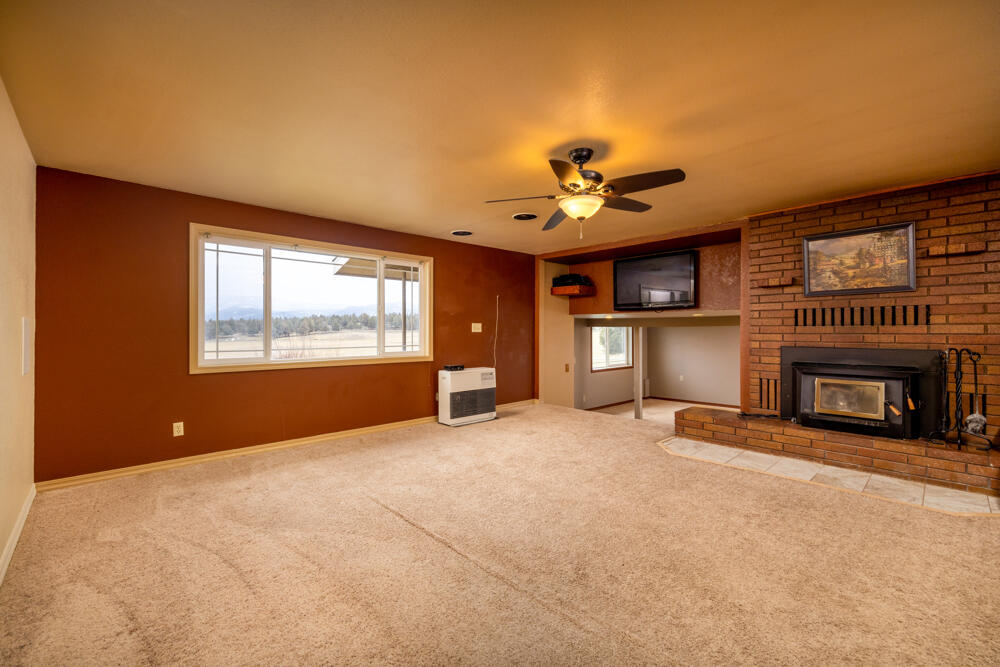 7150 Bunn Road Bonanza, OR 97623 - Photo 14 of 73 7150BunnRd.-Interior-6