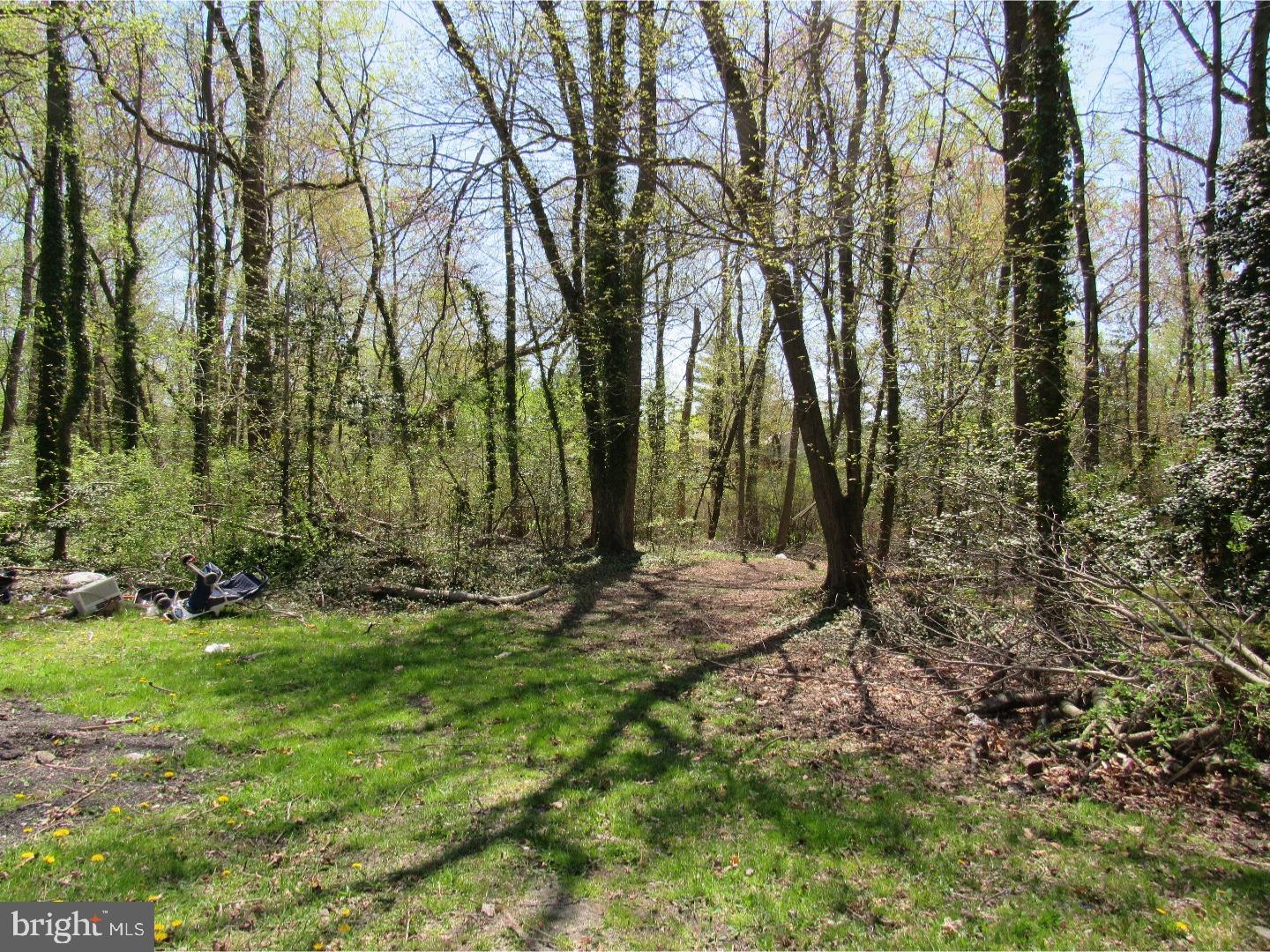 606 Berlin Road South Lindenwold, NJ 08021 - Photo 8 of 9