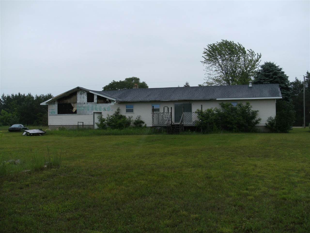 8228 North Johnson Road Mancelona, MI 49659 - Photo 3 of 11 1834822-2.JPG