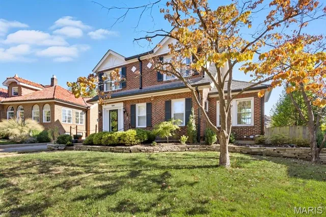 $880,000 | 7396 Bedford Avenue, St. Louis, MO 63130