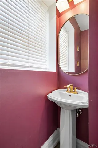 $880,000 | 7396 Bedford Avenue, St. Louis, MO 63130