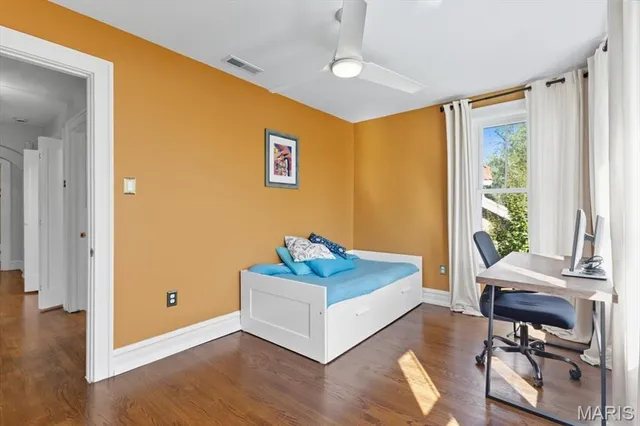 $880,000 | 7396 Bedford Avenue, St. Louis, MO 63130