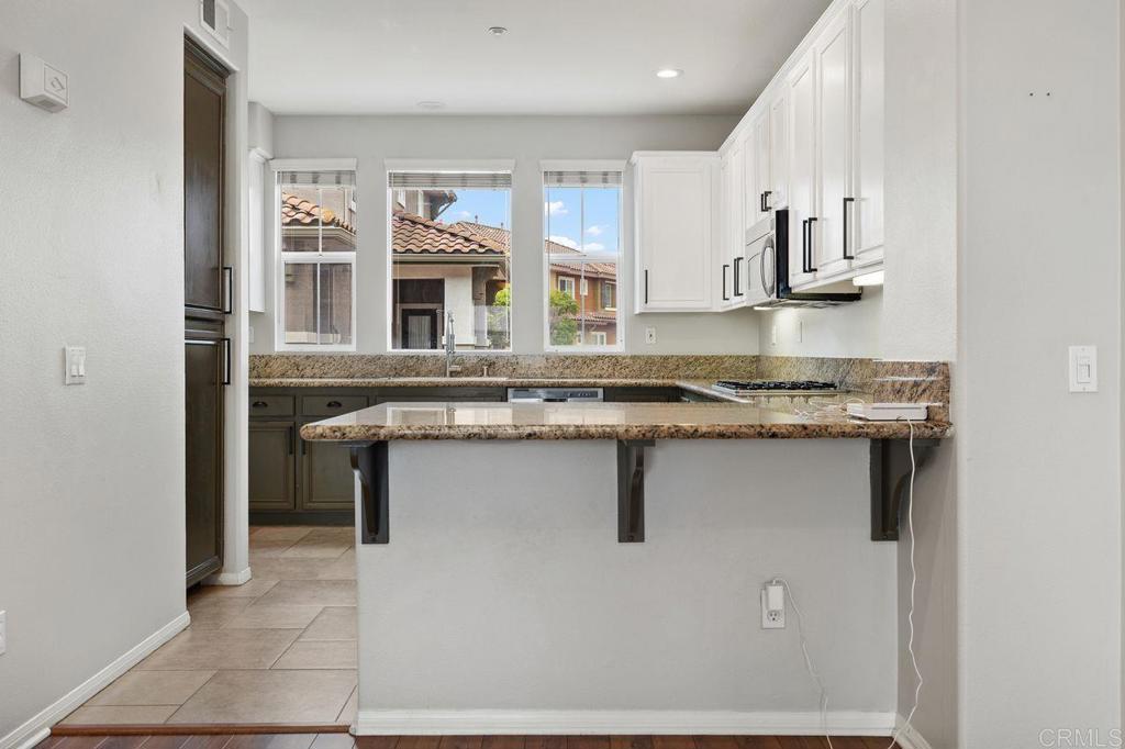 112 Via Sovana Santee, CA 92071 - Photo 12 of 52
