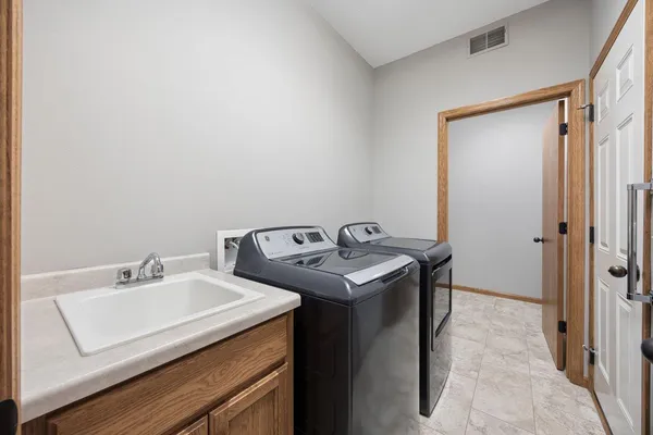 $299,000 | 204 Goldfinch Lane, Clearwater, MN 55320