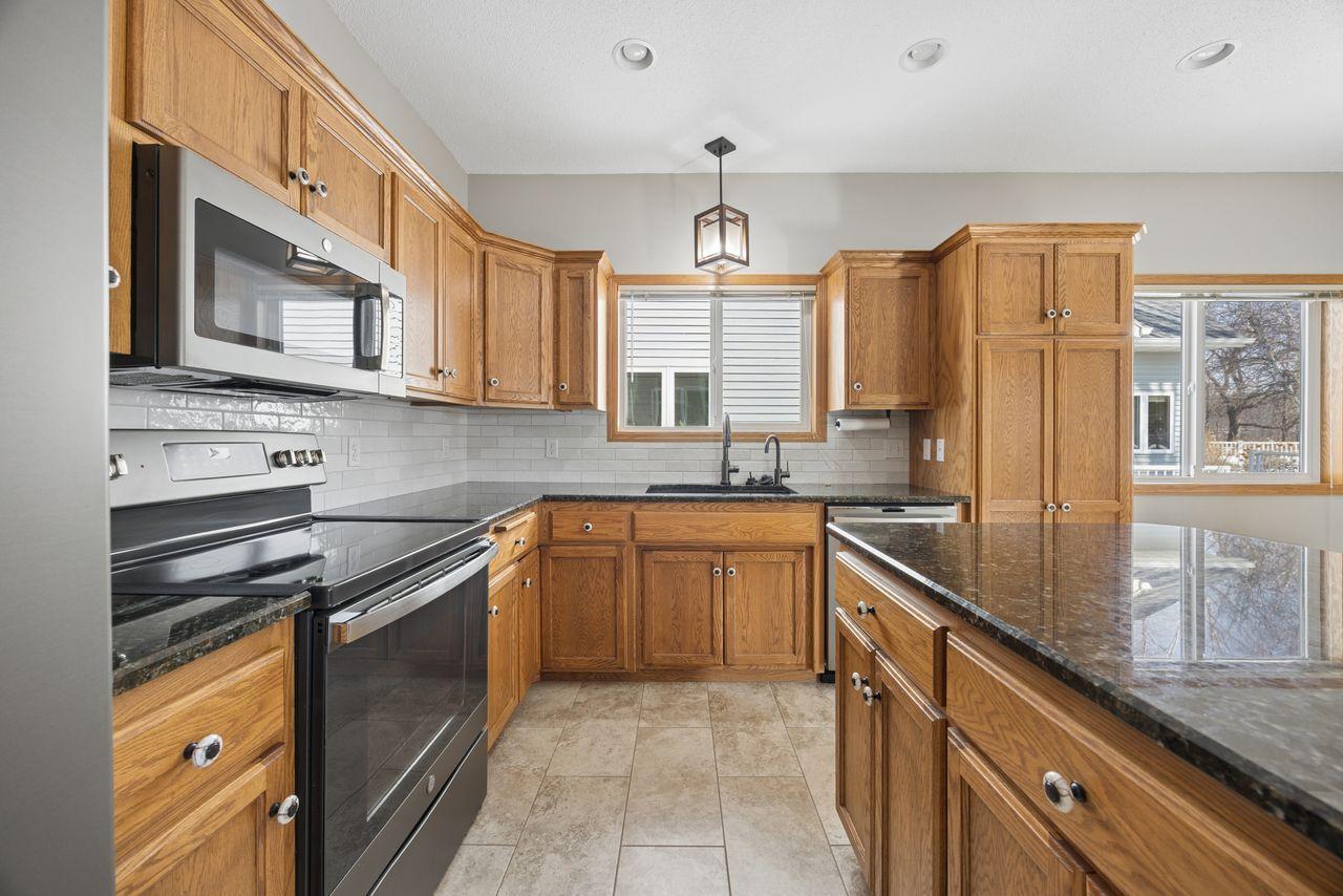 204 Goldfinch Lane Clearwater, MN 55320 - Photo 8 of 20