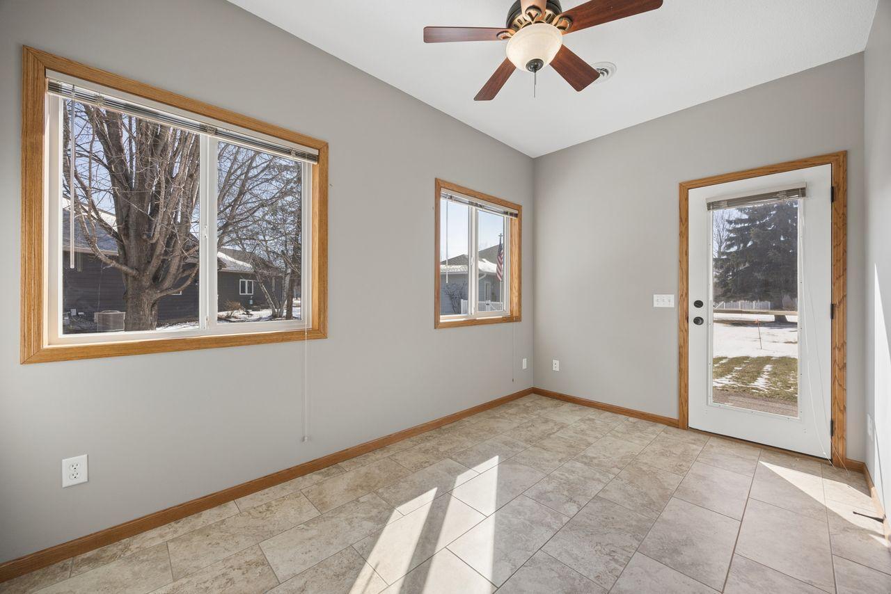 204 Goldfinch Lane Clearwater, MN 55320 - Photo 9 of 20