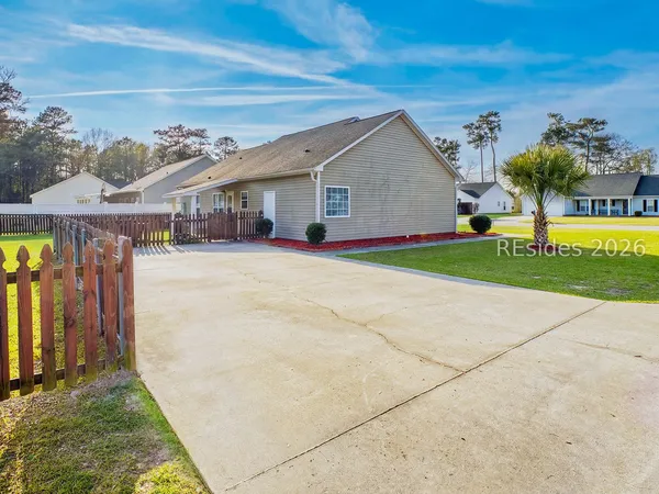 $230,000 | 2109 Abernathy Drive, Florence, SC 29505