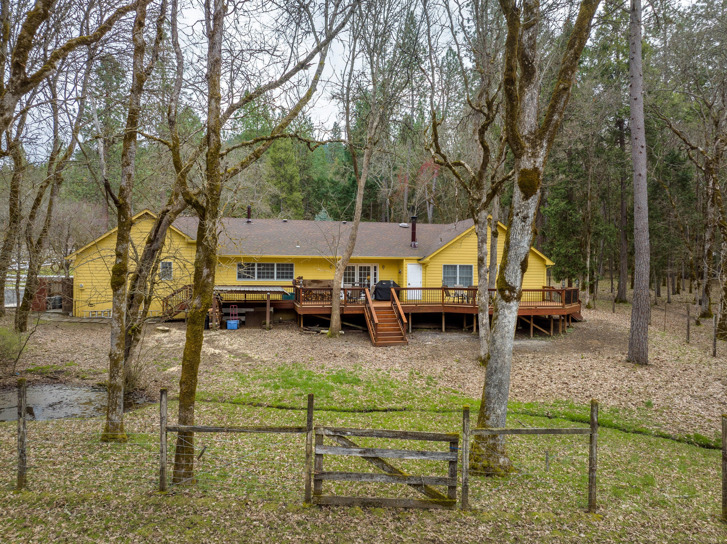 5980 Donaldson Road Grants Pass, OR 97526 - Photo 32 of 48 5980DonaldsonRd-036