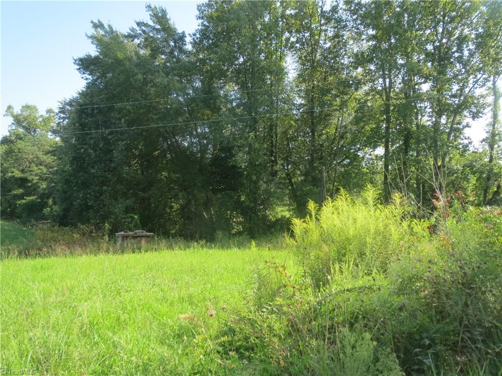 4240 Byrd Road Elkin, NC 28621 - Photo 10 of 21 Gallery Image 10