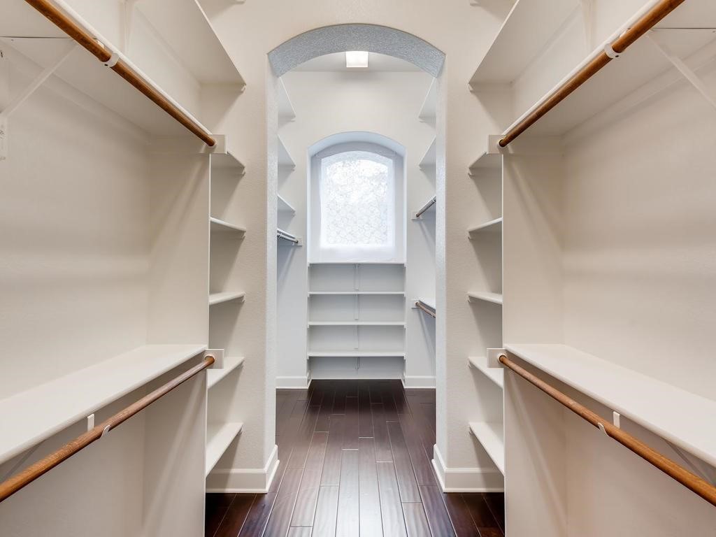 215 Reveille Road Austin, TX 78746 - Photo 23 of 40