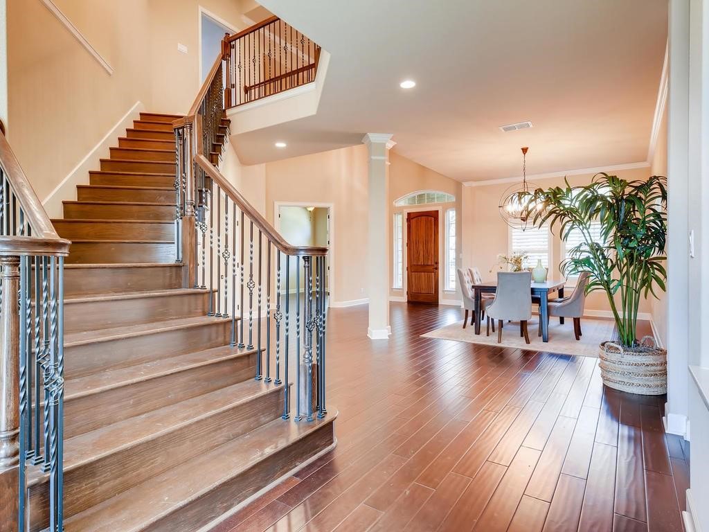 215 Reveille Road Austin, TX 78746 - Photo 24 of 40