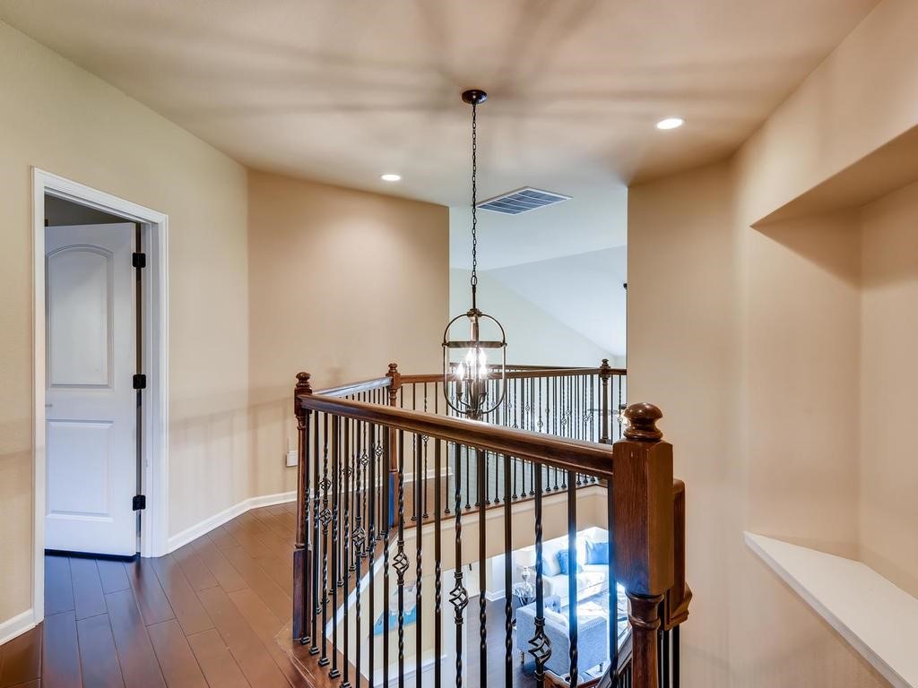 215 Reveille Road Austin, TX 78746 - Photo 32 of 40