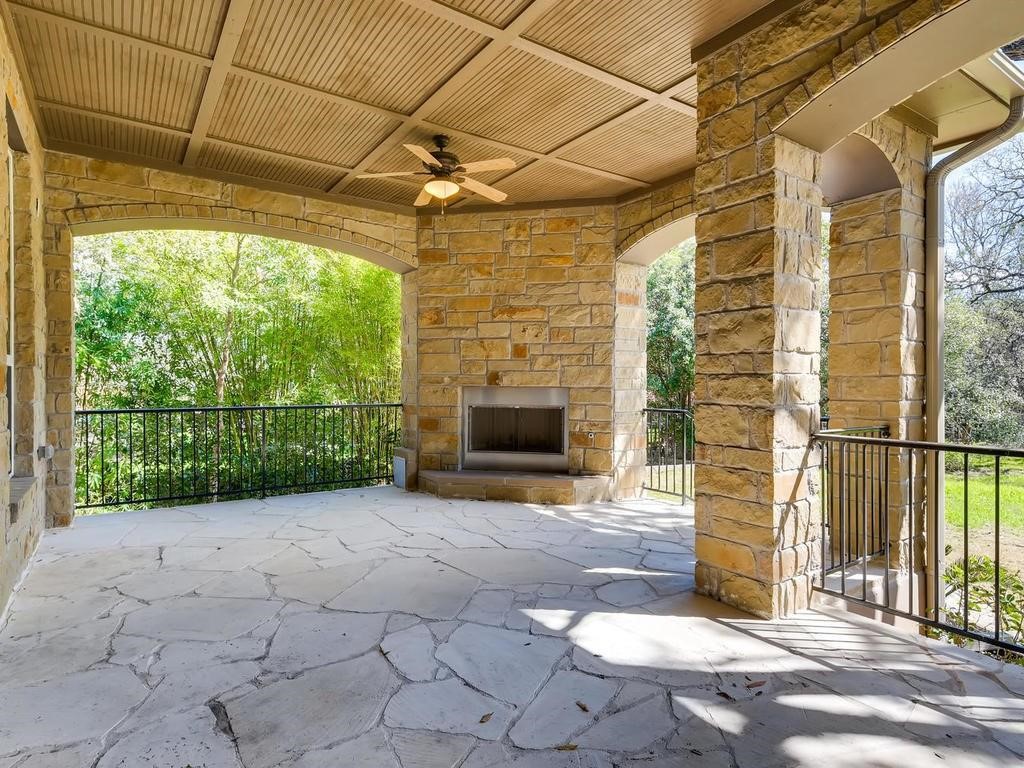 215 Reveille Road Austin, TX 78746 - Photo 37 of 40