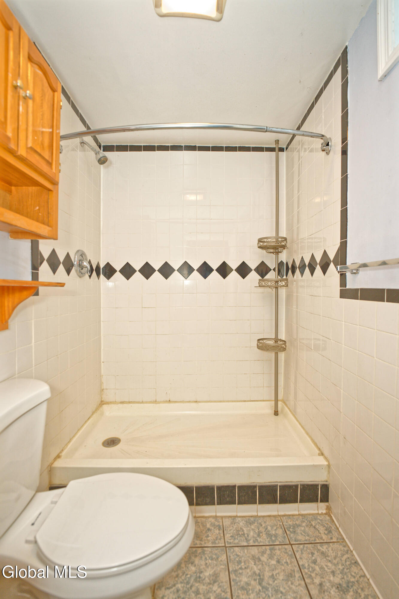1821 Cassella Road Rotterdam, NY 12303 - Photo 31 of 33 6 Bathroom 4