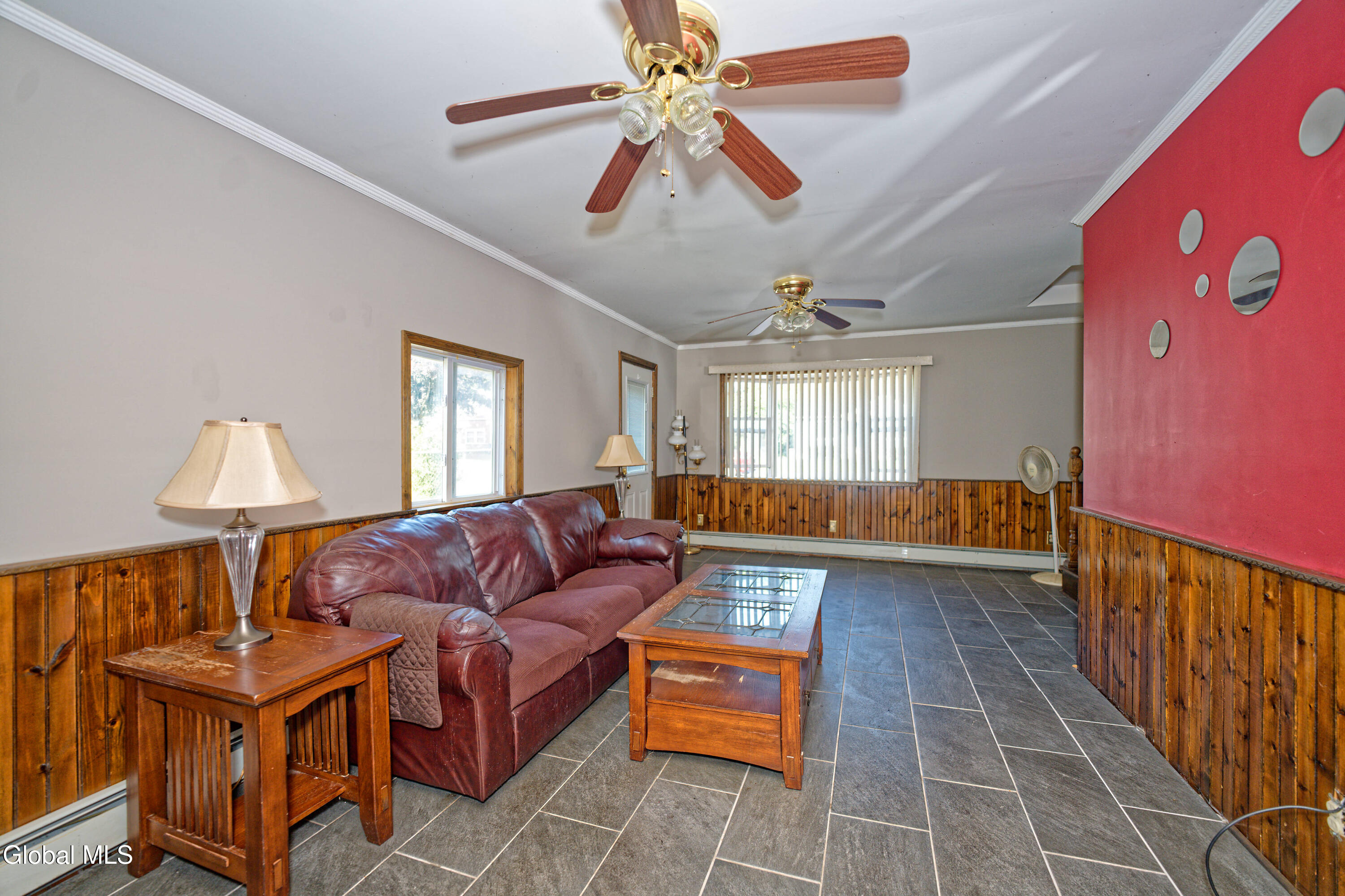 1821 Cassella Road Rotterdam, NY 12303 - Photo 5 of 33 1 Familyroom 1