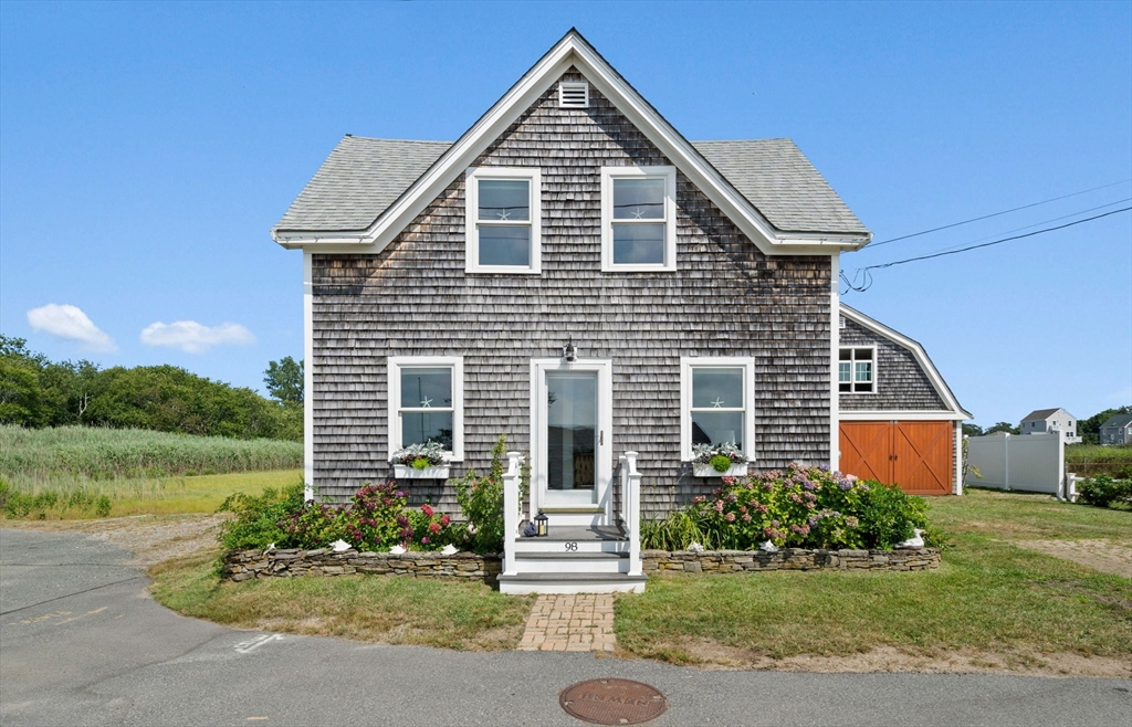 98 Cherry Street Marshfield, MA 02020 - Photo 2 of 39