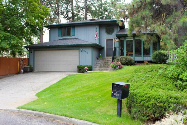 $483,000 | 8311 North Greenwood Court, Spokane, WA 99208