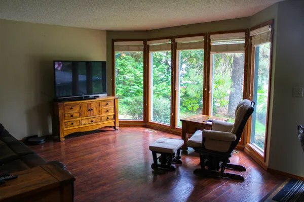 $483,000 | 8311 North Greenwood Court, Spokane, WA 99208