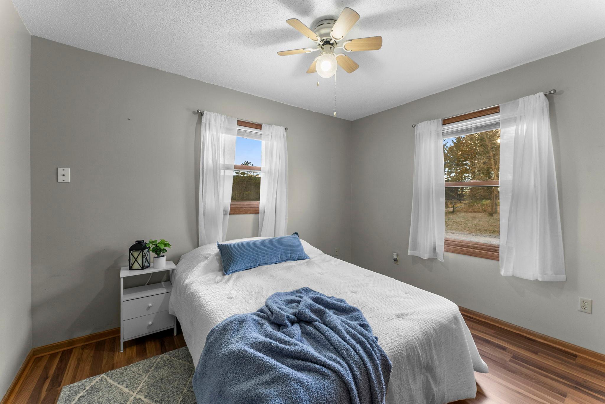 33103 Flanders Street Northeast Cambridge, MN 55008 - Photo 11 of 36