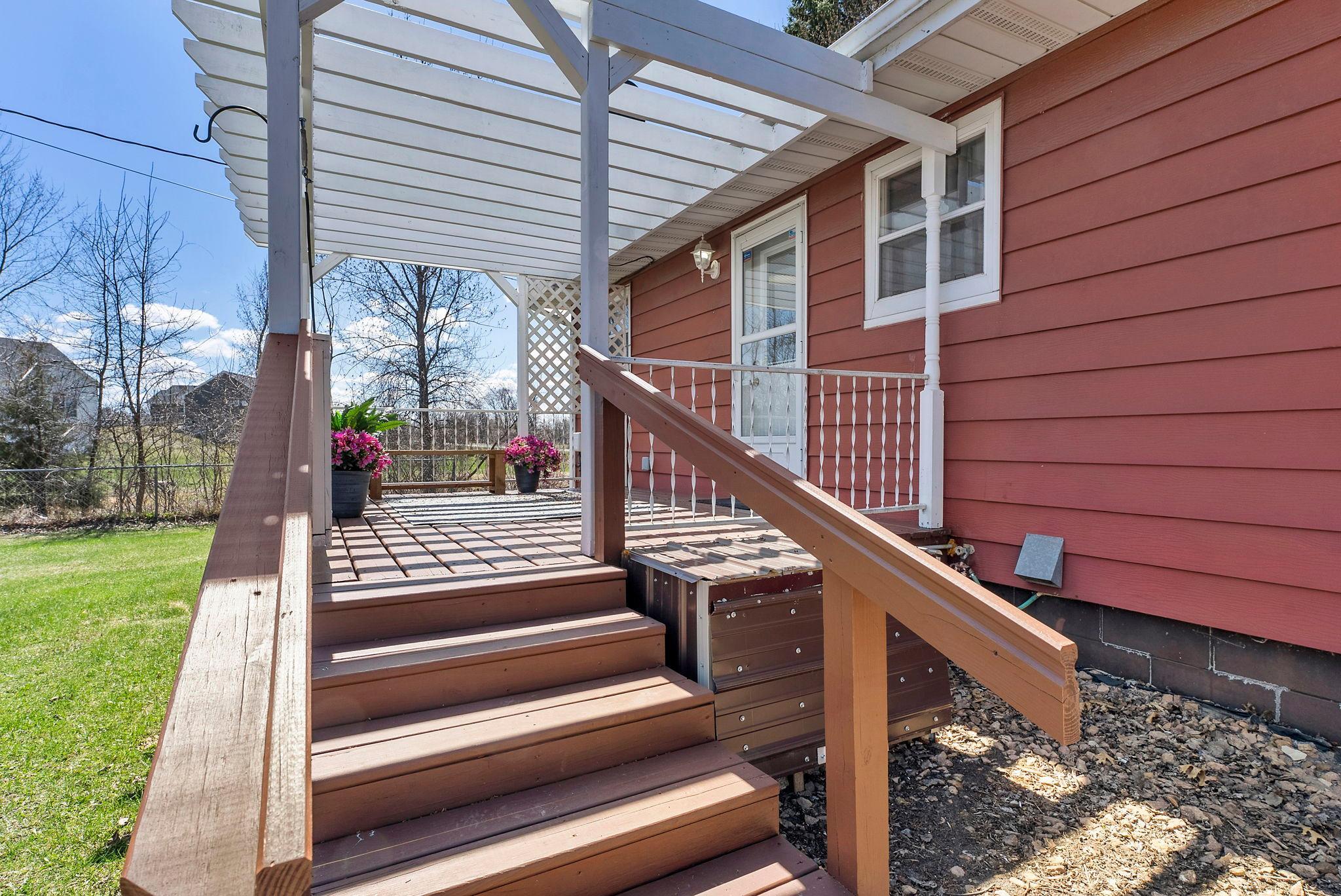 33103 Flanders Street Northeast Cambridge, MN 55008 - Photo 21 of 36