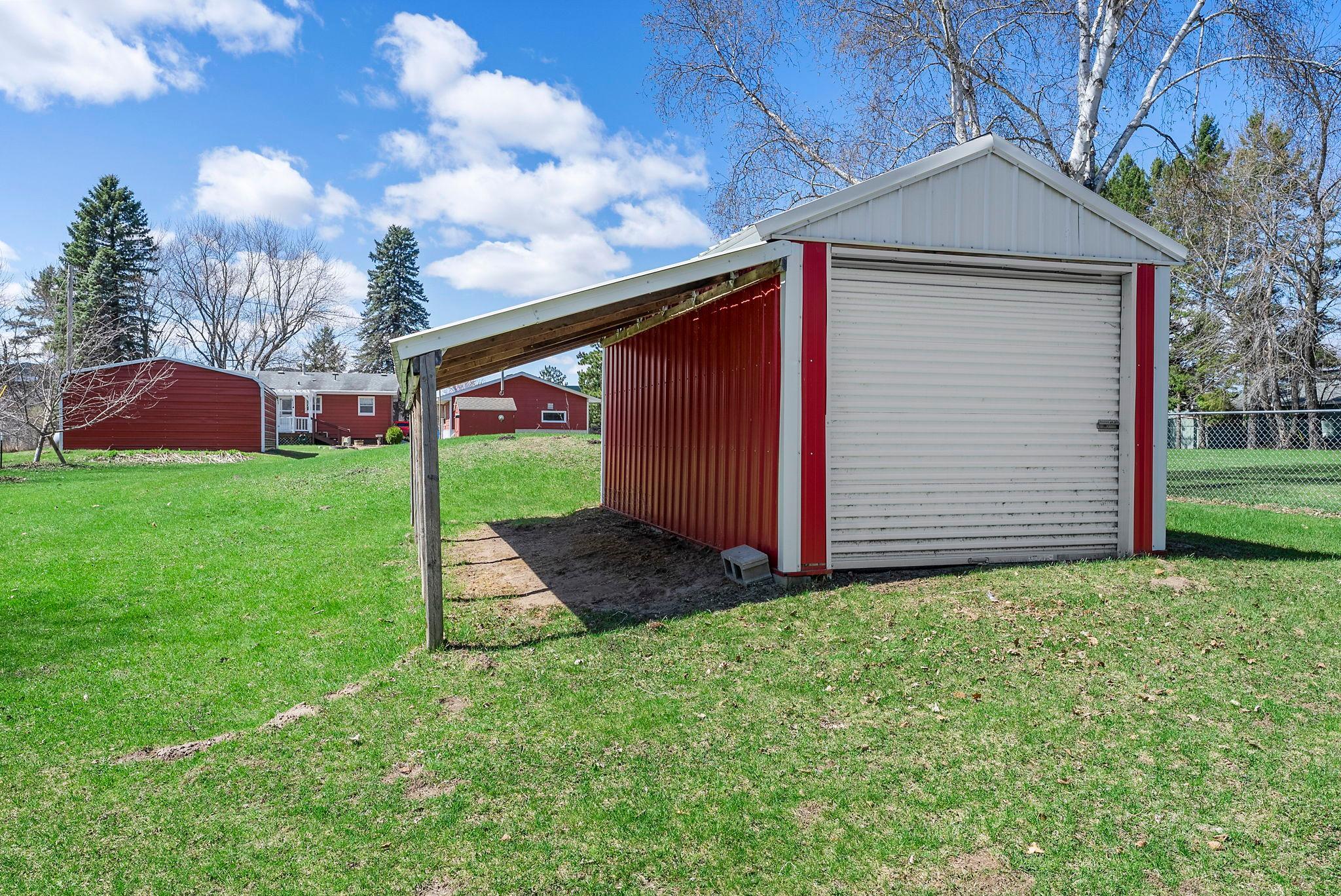 33103 Flanders Street Northeast Cambridge, MN 55008 - Photo 31 of 36