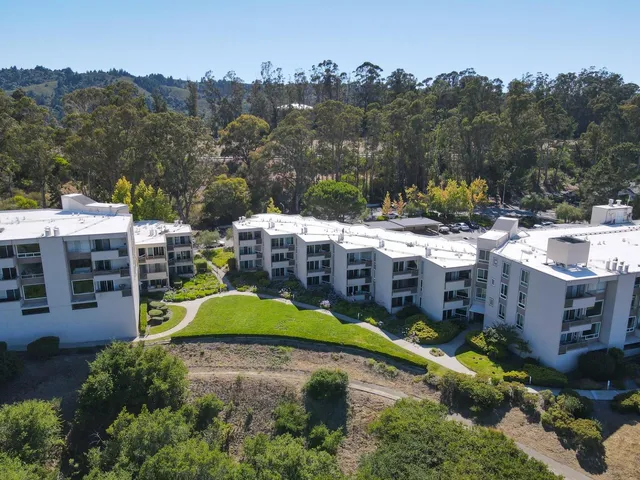 $688,888 | 320 Vallejo Drive, Unit 40, Millbrae, CA 94030