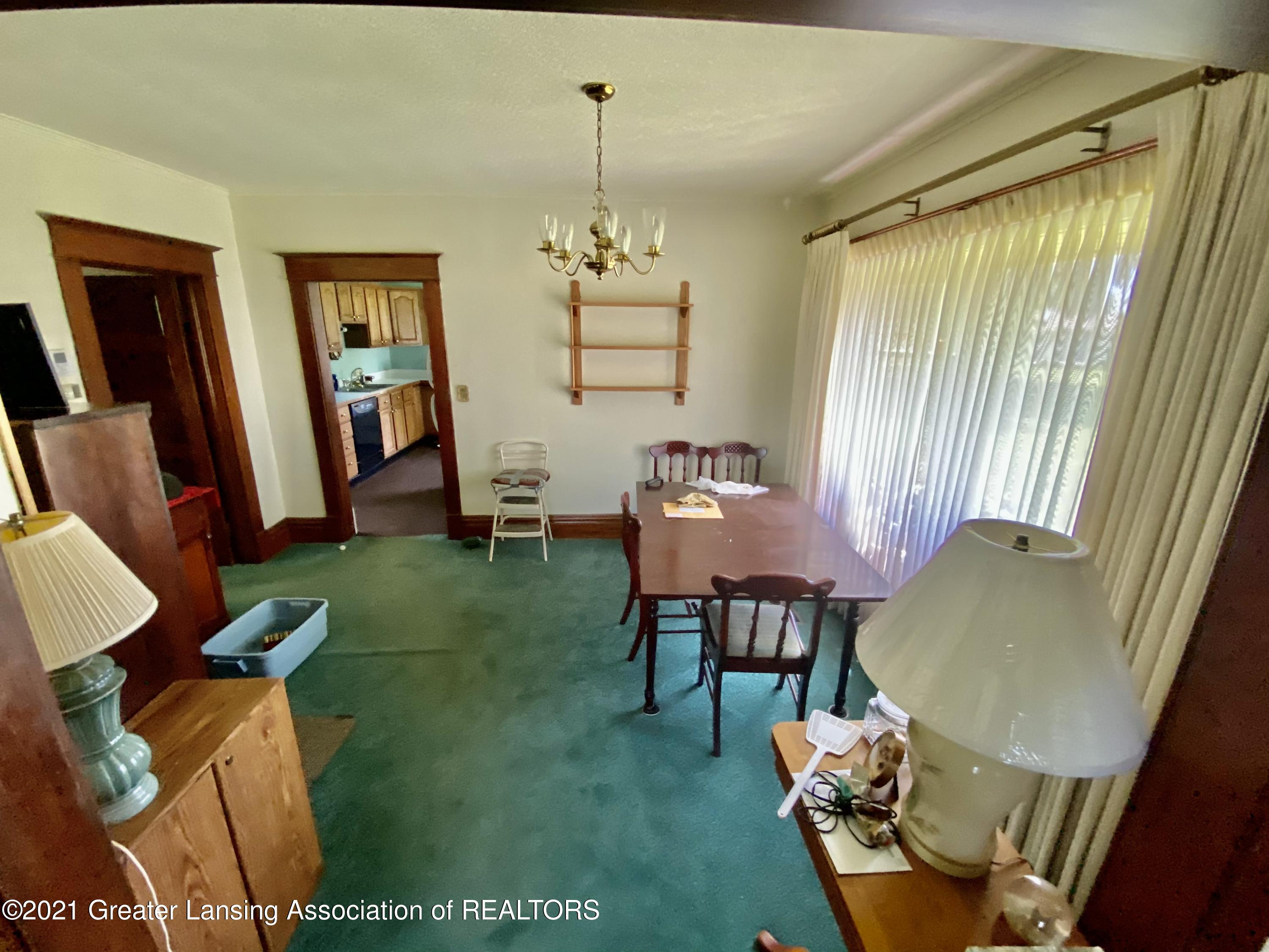 2908 Otto Road, Unit R1 Charlotte, MI 48813 - Photo 6 of 42 6 Dining Rm