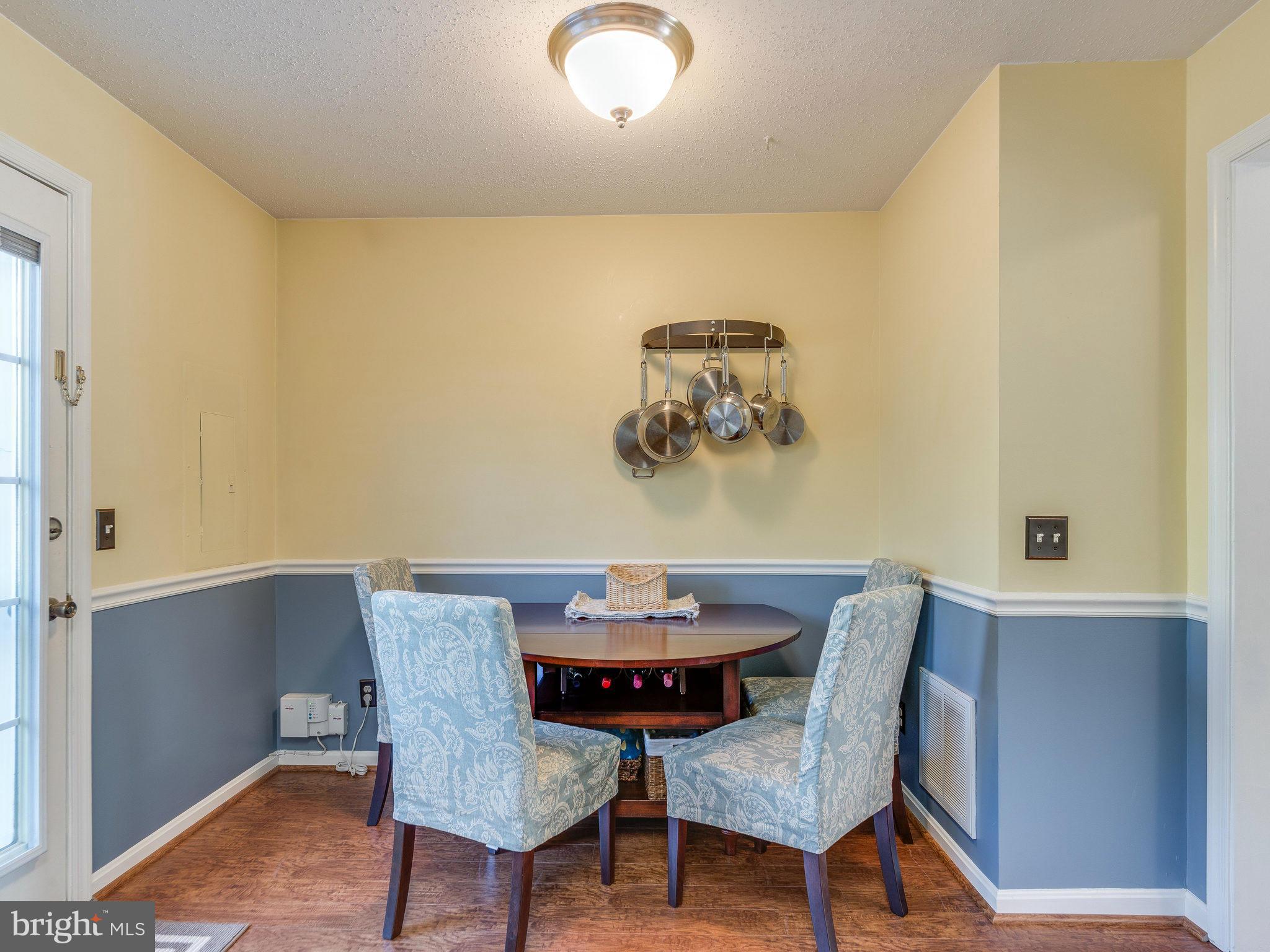 2471 Fox Trot Terrace Reston, VA 20191 - Photo 11 of 23 Kitchen Eating Area