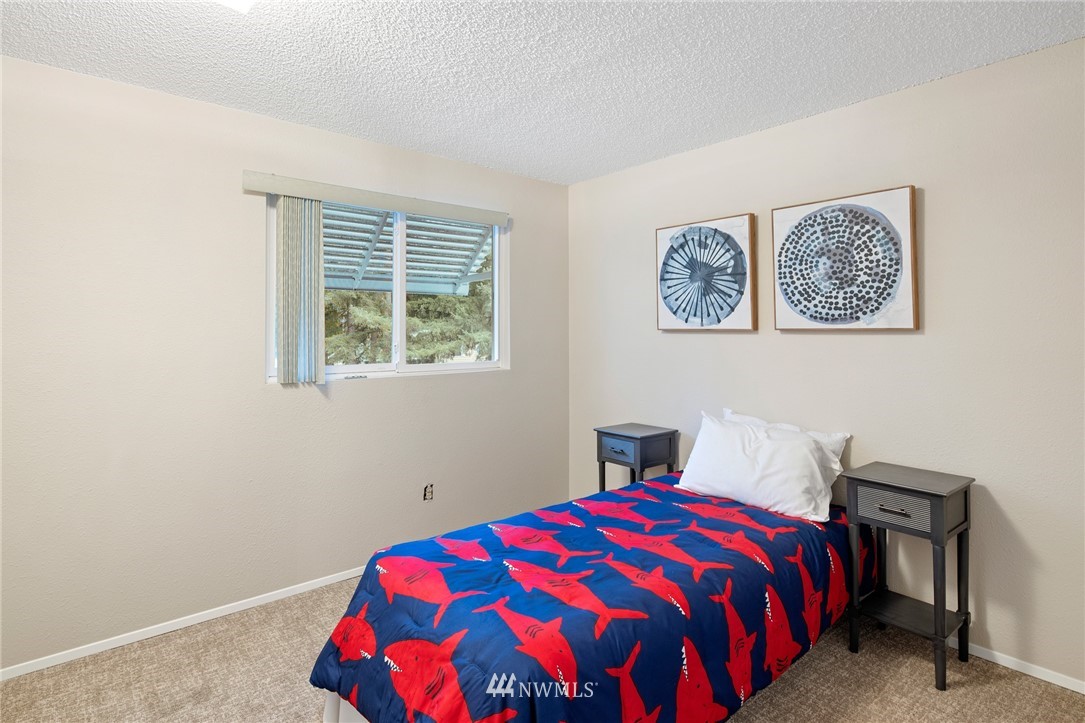 22430 1st Drive Southeast Bothell, WA 98021 - Photo 12 of 23 Gallery Image 12
