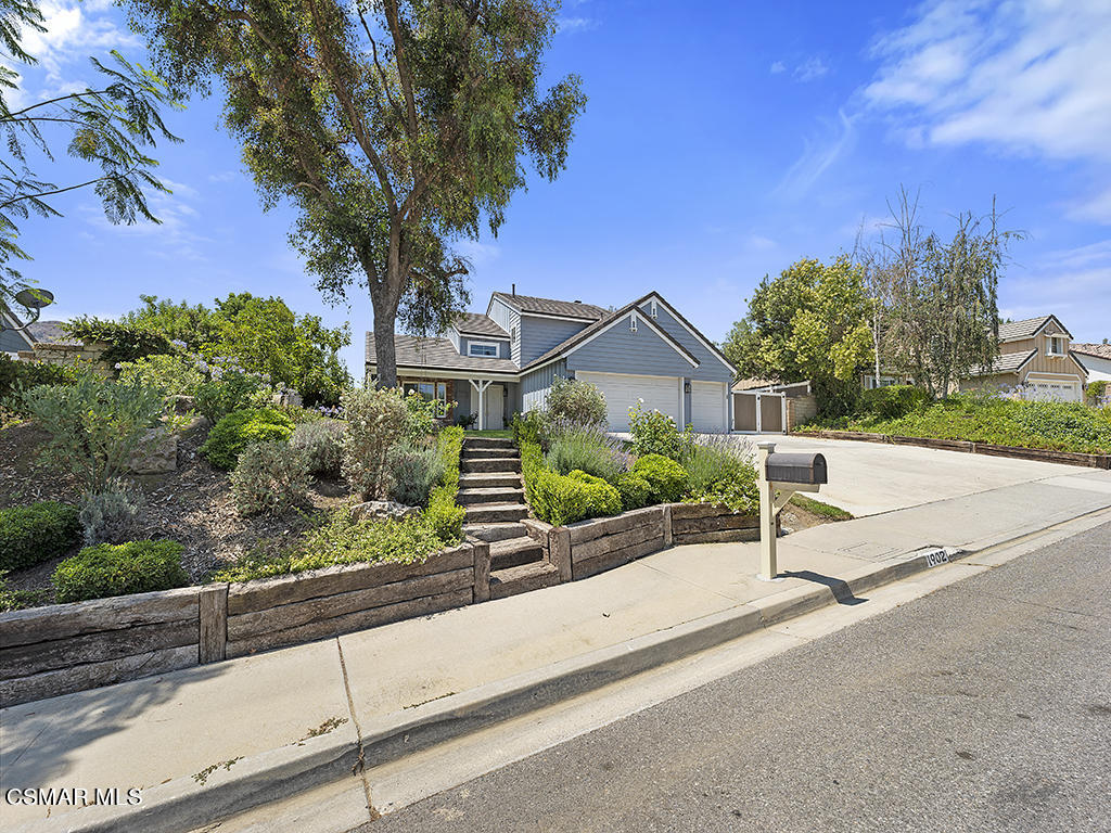 1902 Rambling Road Simi Valley, CA 93065 - Photo 17 of 67 1902 Rambling Road, Simi Valley - HsHPro