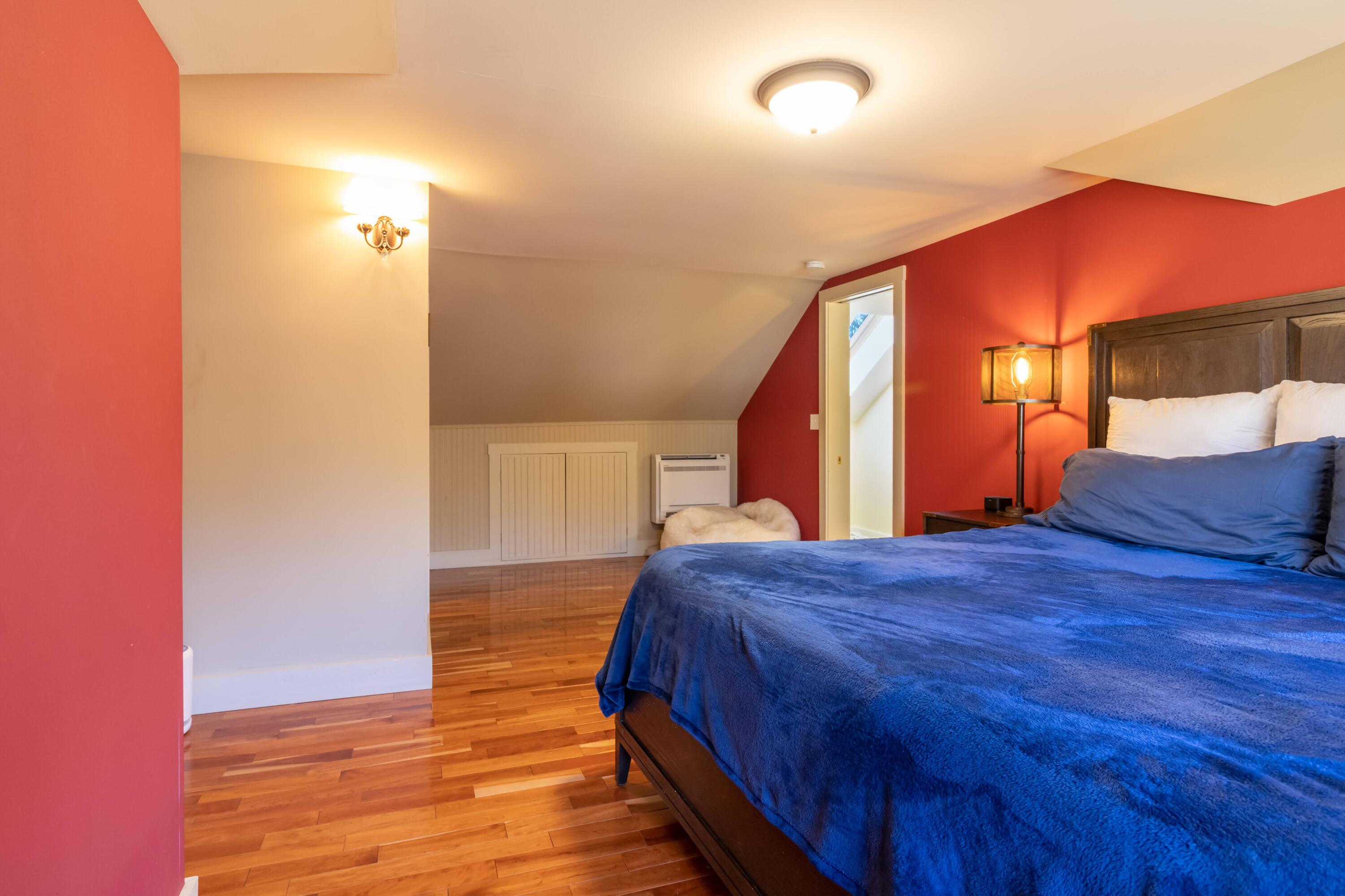 63 Bowden Point Road Prospect, ME 04981 - Photo 17 of 38 63 Bowden Point Road Interiors-21