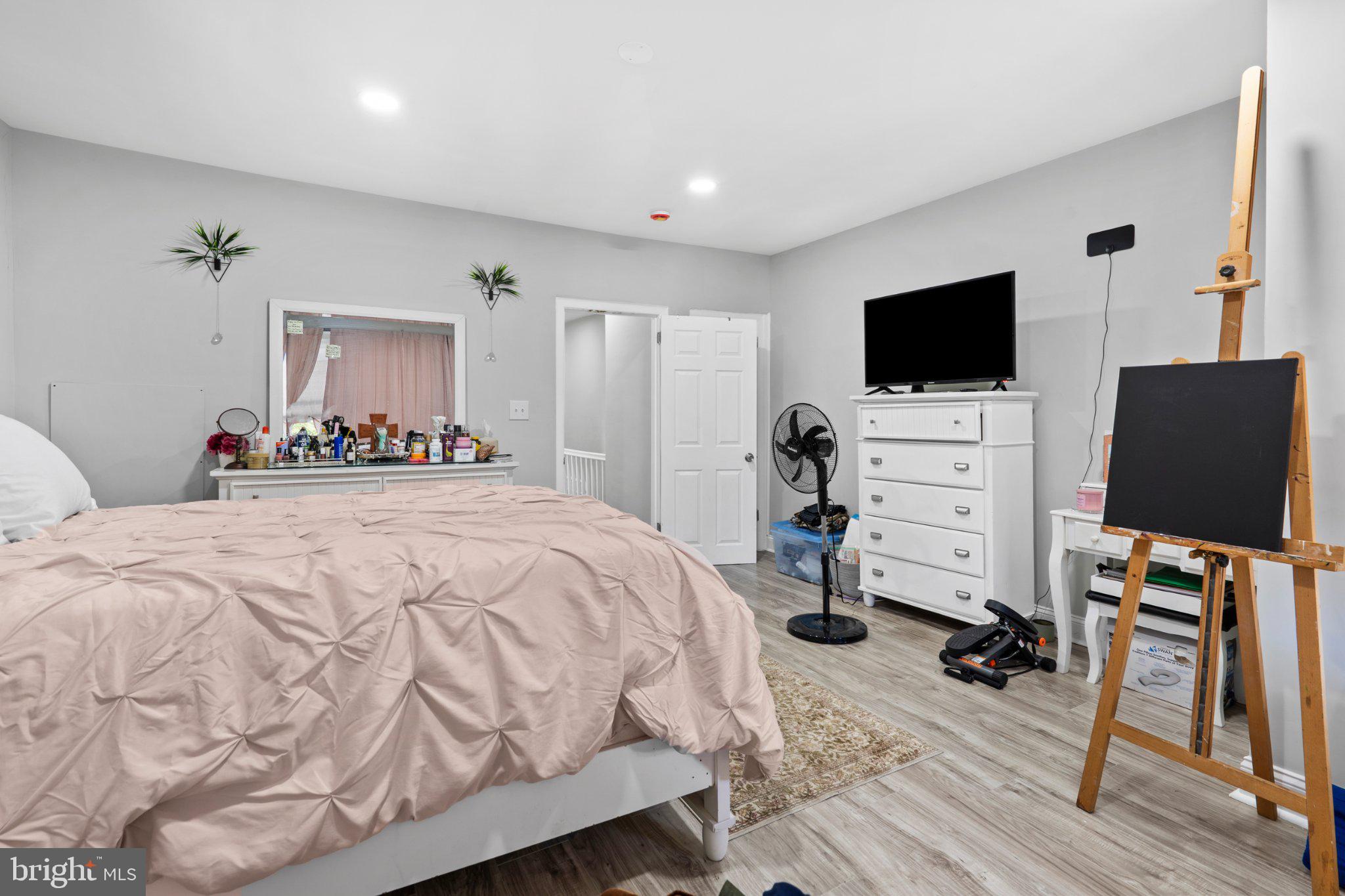 747 Wynnewood Road Philadelphia, PA 19151 - Photo 18 of 27