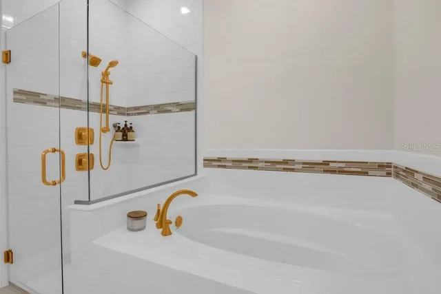 $469,000 | 4012 Meandering Bay Drive, Apopka, FL 32712