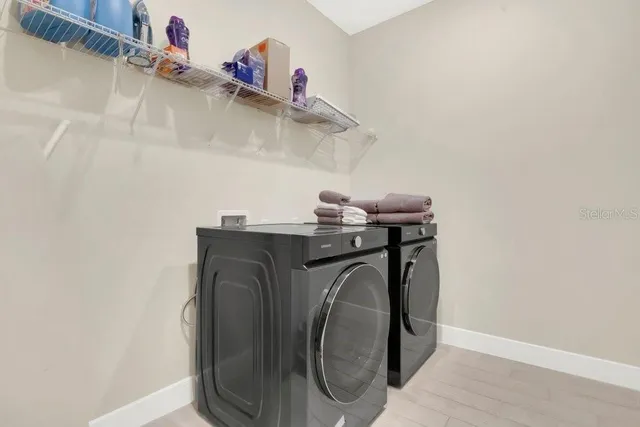 $469,000 | 4012 Meandering Bay Drive, Apopka, FL 32712