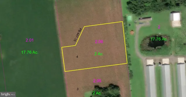 a picture of a field