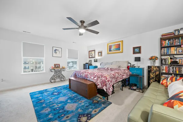 $345,000 | 574 Cannonball Drive, Grayslake, IL 60030