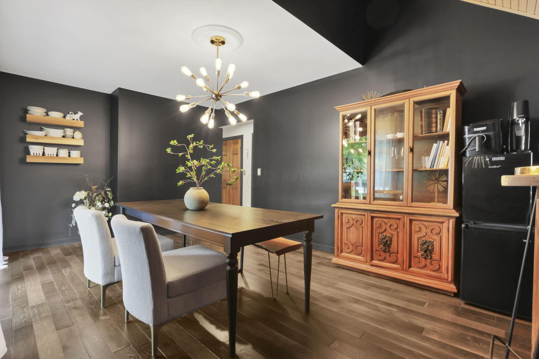 4390 Dublin Road Columbus, OH 43221 - Photo 26 of 83 Spacious dining rm for entertaining, latest in lighting, polished floors.