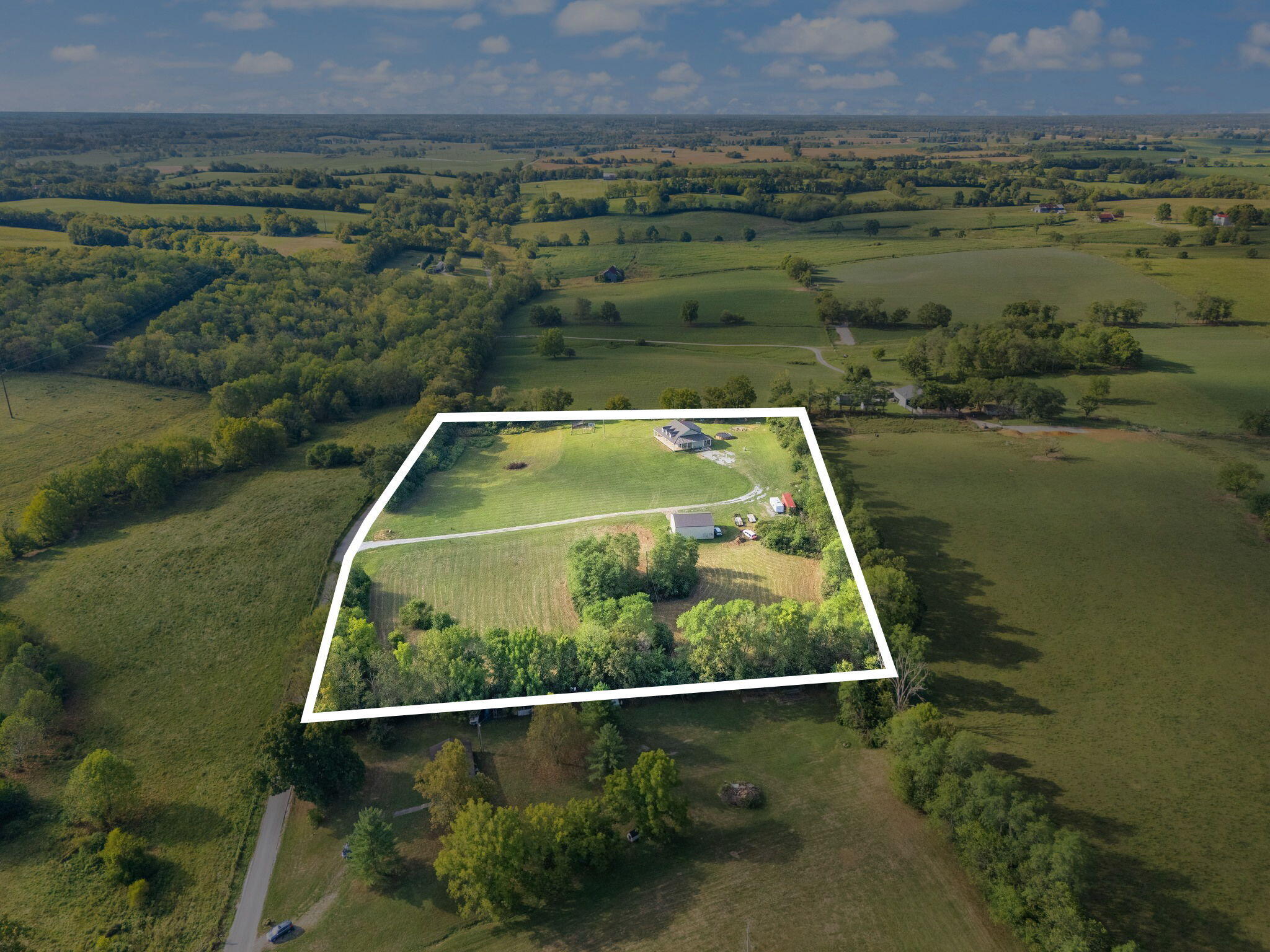 655 Stringtown Road Paris, KY 40361 - Photo 72 of 72 .