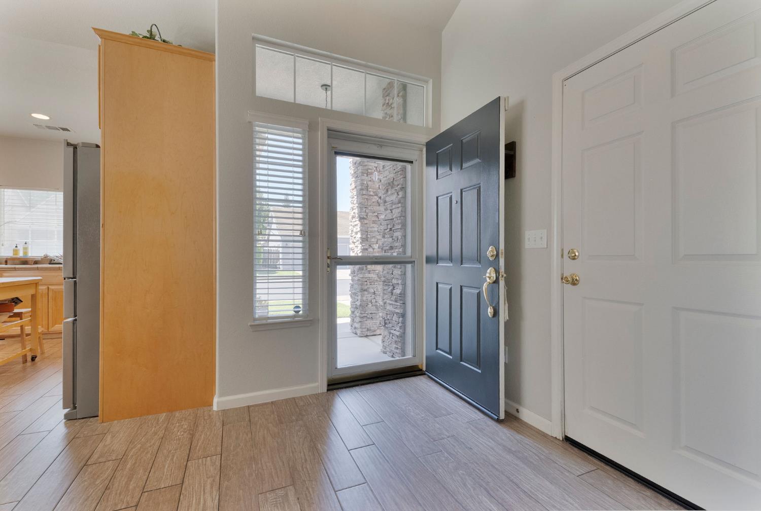 2205 Perth Drive Modesto, CA 95355 - Photo 5 of 40 Gallery Image 5