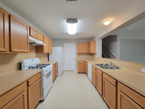 $1,700 | 20759 Cypress Crescent Lane, Cypress, TX 77433