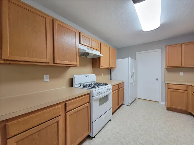 $1,800 | 20759 Cypress Crescent Lane, Cypress, TX 77433