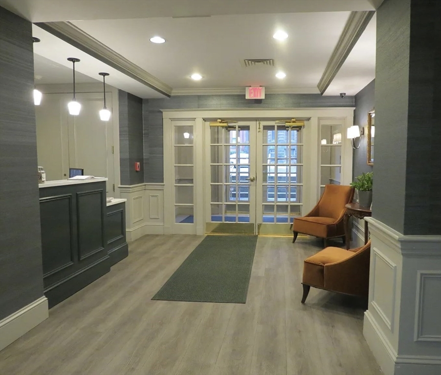 534 Beacon Street, Unit 406 Boston, MA 02215 - Photo 5 of 6
