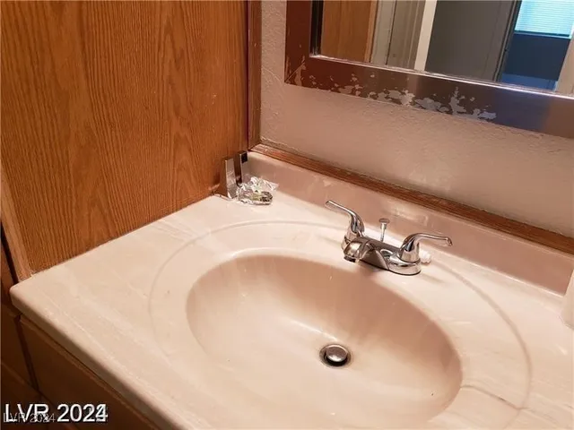 $409,900 | 1929 Evelyn Avenue, Henderson, NV 89011